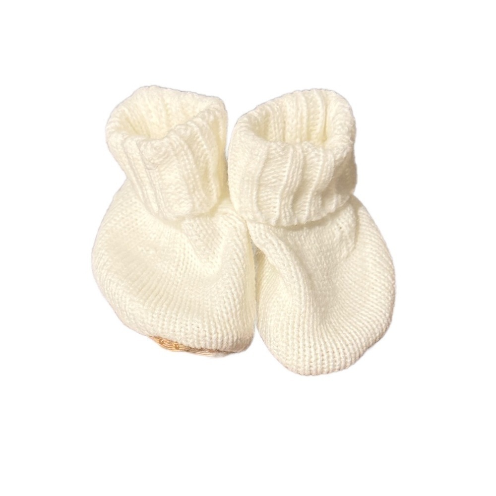 Newborn Booties Slippers Cream and Tan NWOT
